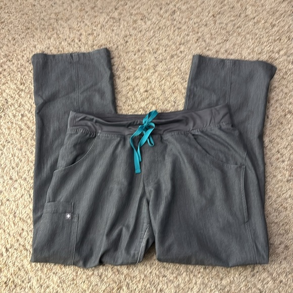 Figs Graphite Set - Picture 4 of 7